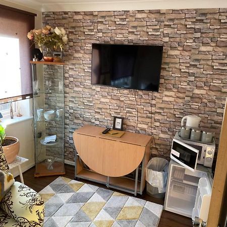 Bed and Breakfast Tisi Choice Northfleet Exterior foto