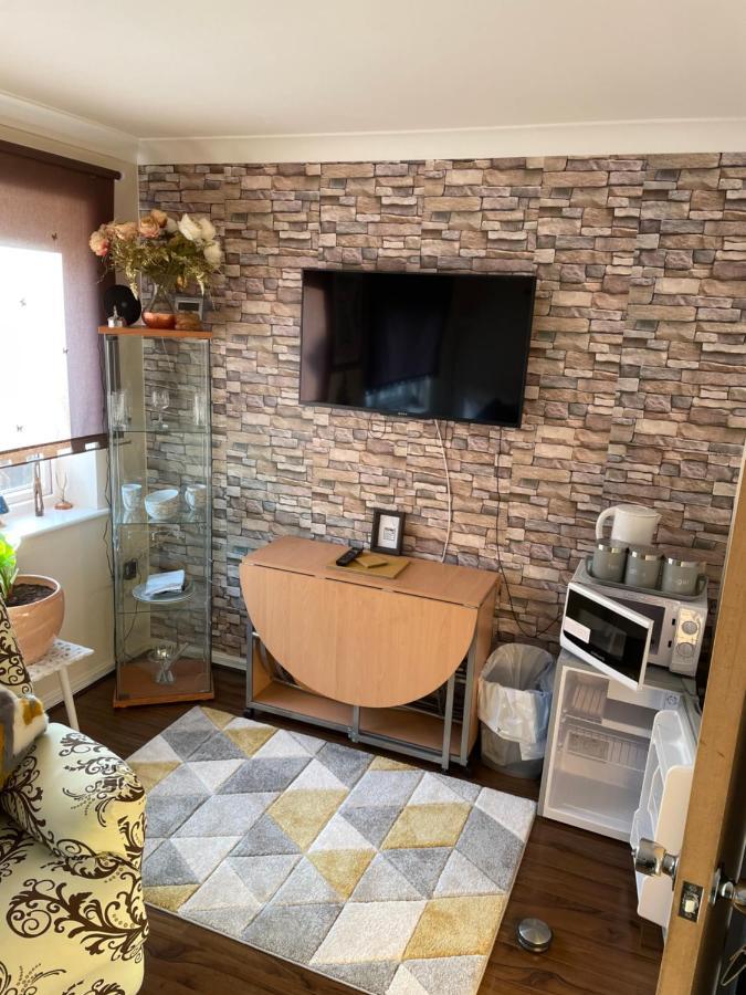 Bed and Breakfast Tisi Choice Northfleet Exterior foto