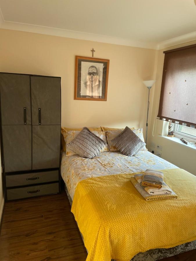 Bed and Breakfast Tisi Choice Northfleet Exterior foto