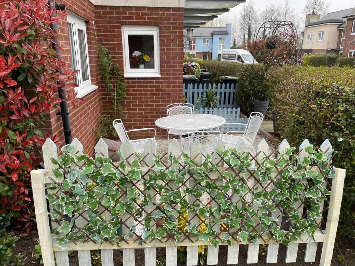 Bed and Breakfast Tisi Choice Northfleet Exterior foto