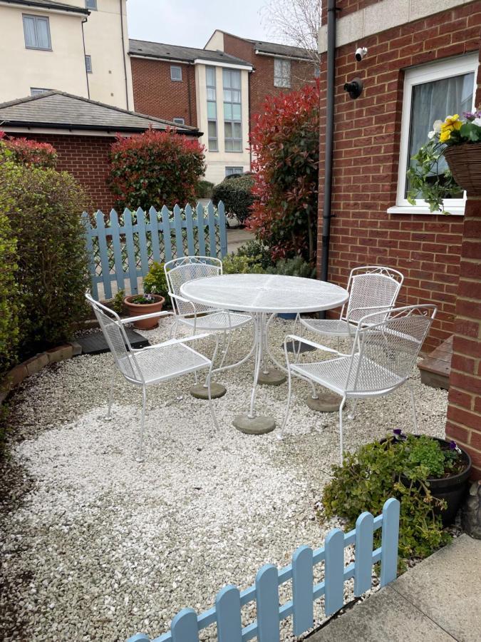 Bed and Breakfast Tisi Choice Northfleet Exterior foto